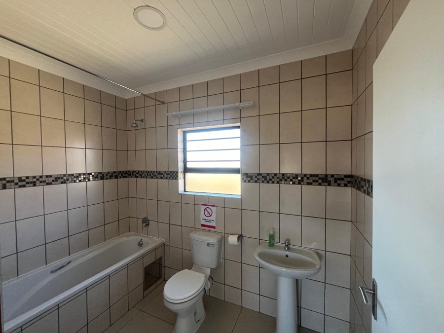 3 Bedroom Property for Sale in Mangaung Free State